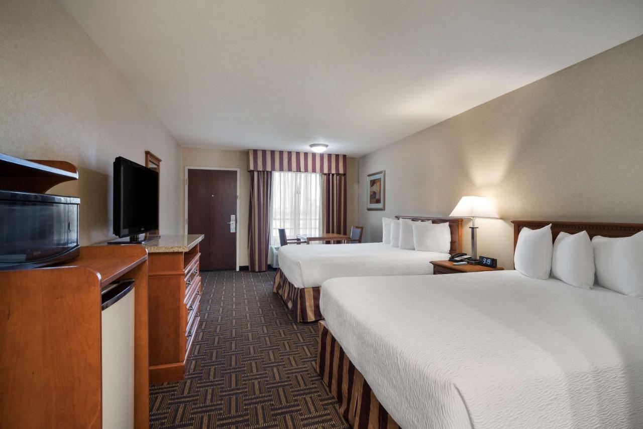 Best Western Norwalk Inn Kültér fotó