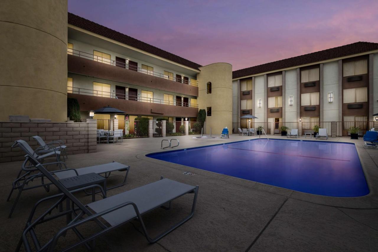 Best Western Norwalk Inn Kültér fotó