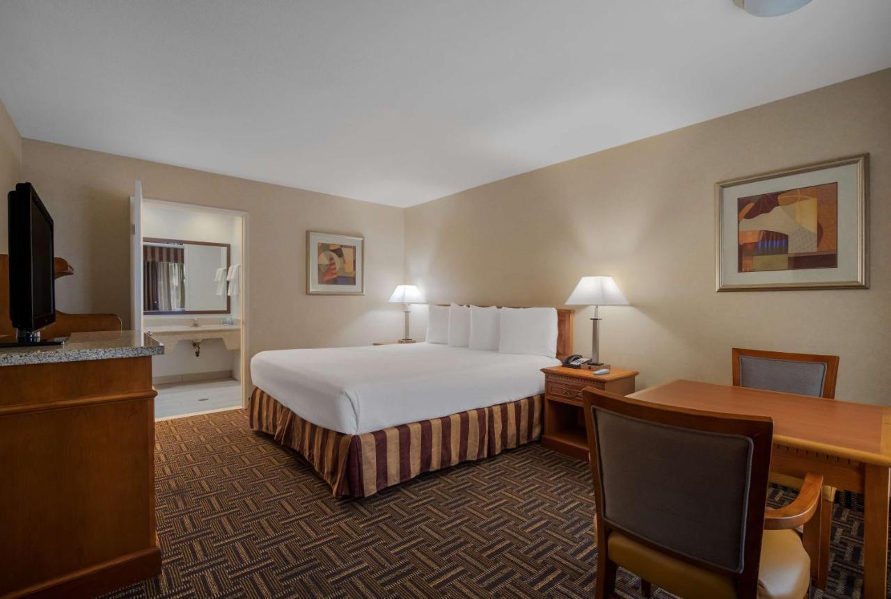 Best Western Norwalk Inn Kültér fotó