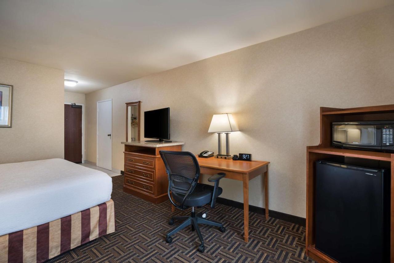 Best Western Norwalk Inn Kültér fotó