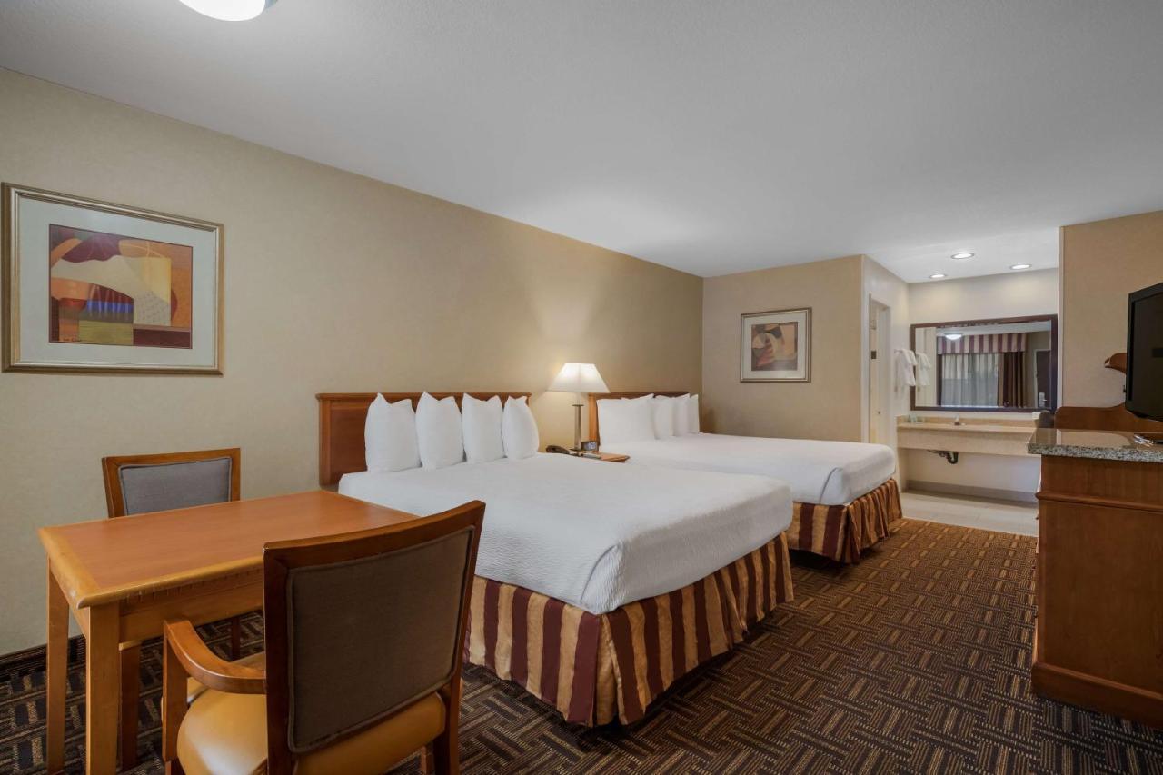 Best Western Norwalk Inn Kültér fotó